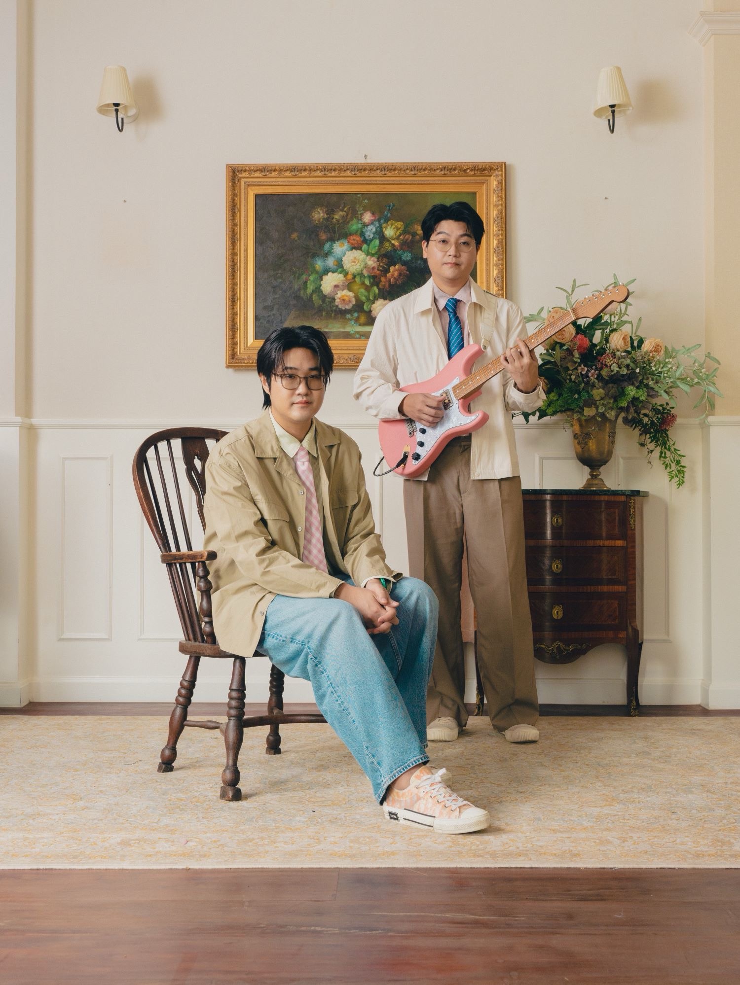 เติมรักให้ผลิบาน! ‘fellow fellow’ แท็กทีม ‘อ๊ะอาย 4EVE’ เสิร์ฟซิงเกิล “Bloom” ดึง ‘มาร์ค ภาคิน’ แจกความละมุนใน MV 3